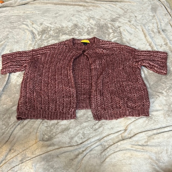 St. John Sweaters - St. John short sleeve button cardigan